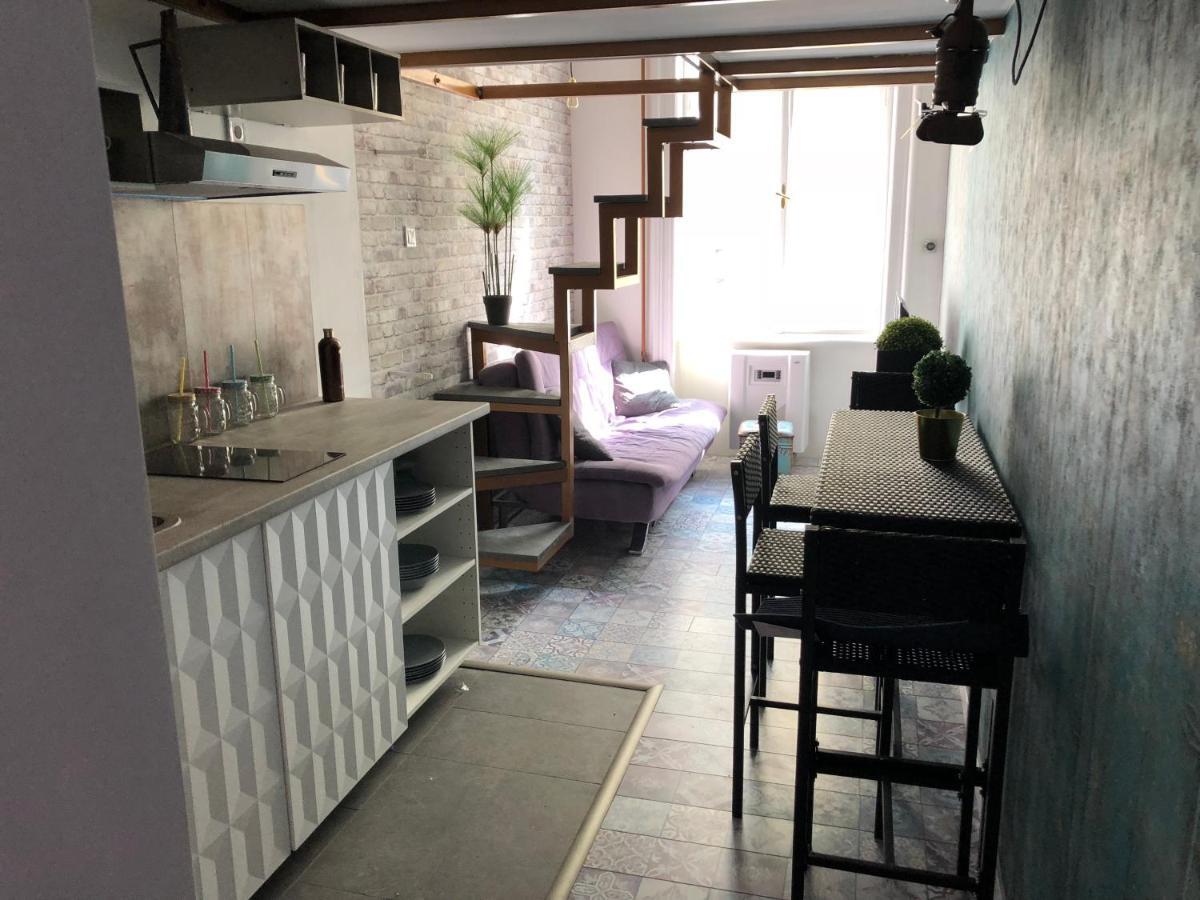 Corvin Ruinpub Designed Apartment 부다페스트 외부 사진